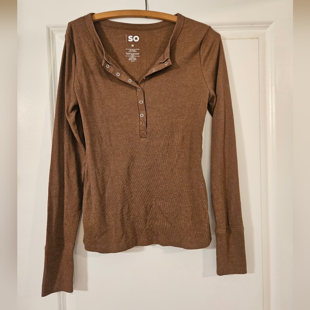 So brand brown long sleeve top, M